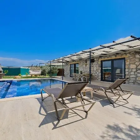 Villa With Private Pool For 4 People In Bozyer, Fethiye
