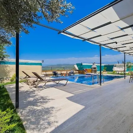 With Private Pool For 4 People In Bozyer, *