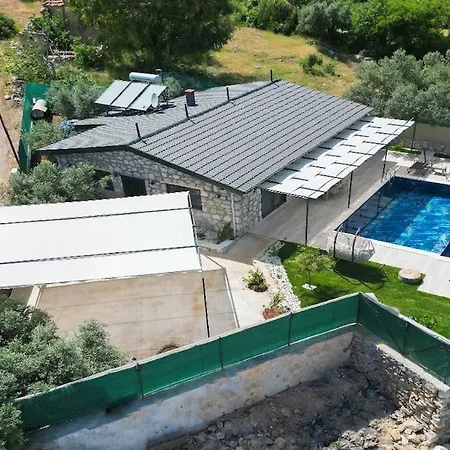 With Private Pool For 4 People In Bozyer, Villa *