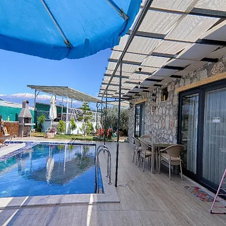 Villa With Private Pool For 4 People In Bozyer, *