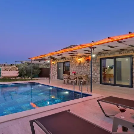 With Private Pool For 4 People In Bozyer, Fethiye