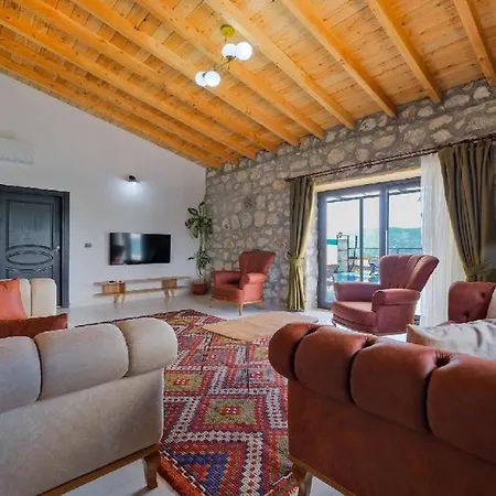 Villa With Private Pool For 4 People In Bozyer, Fethiye